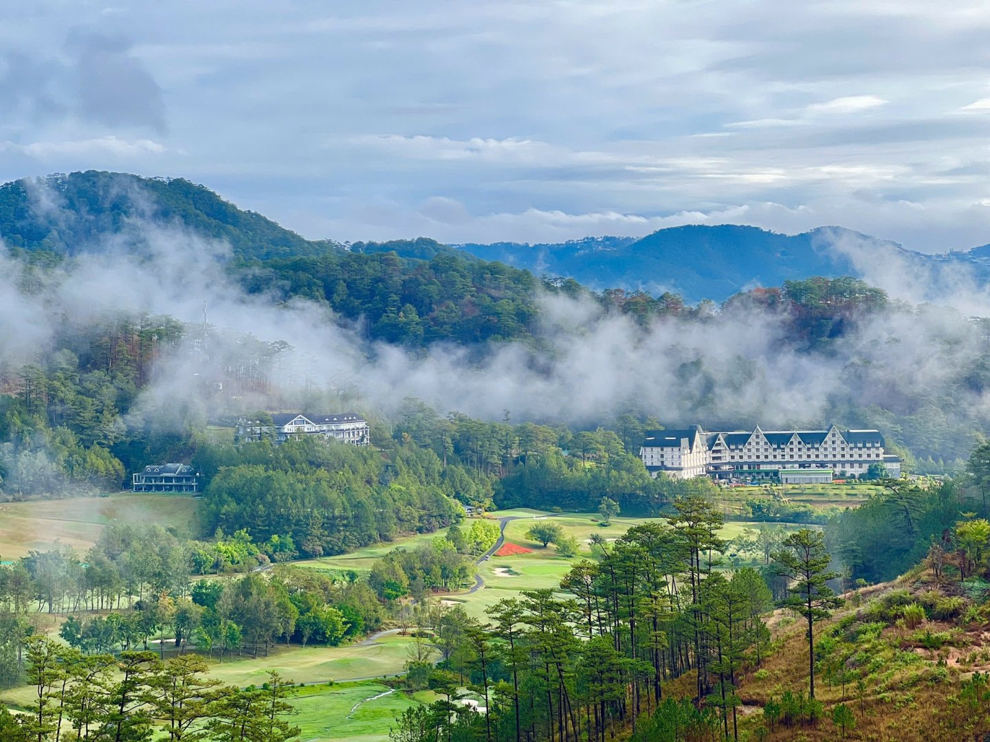 SAM Tuyen Lam Golf Club