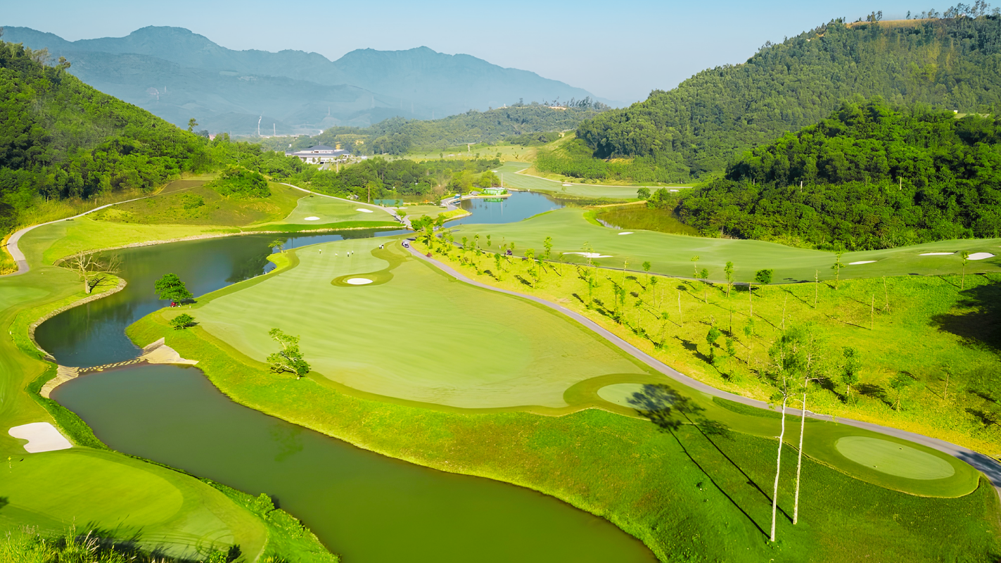 Hilltop Valley Golf Club