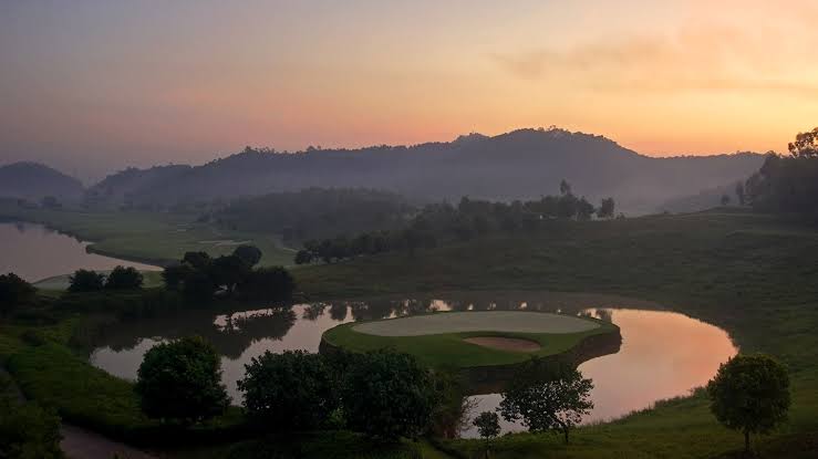 Mission Hills (Faldo Course)