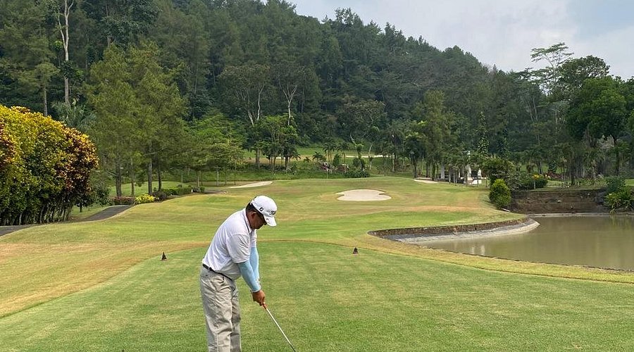 Yogyakarta Golf Package - 3D2N2R