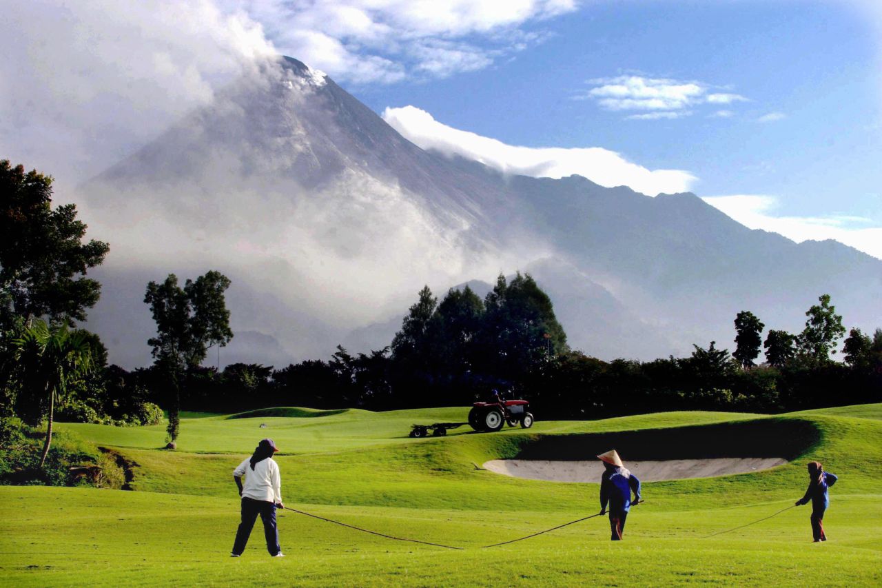 Yogyakarta Golf Package - 3D2N2R