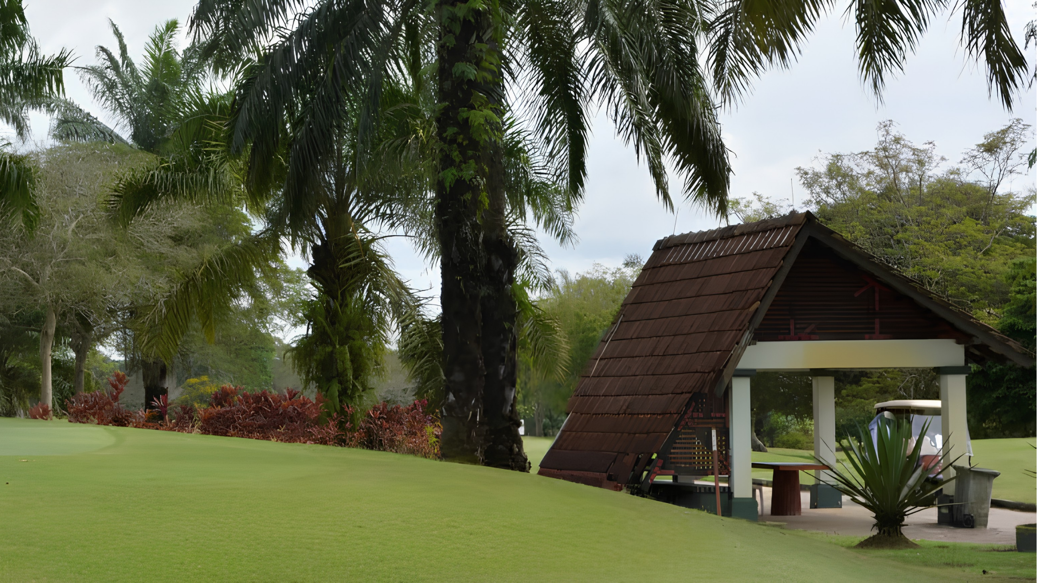 Tanjong Puteri Golf Resort, Straits Course