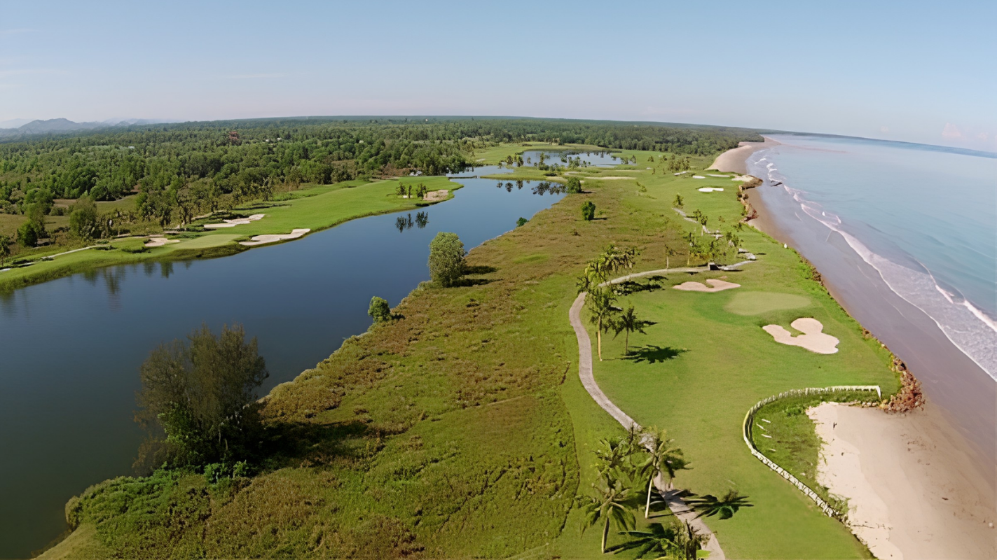 Borneo Golf & Country Club