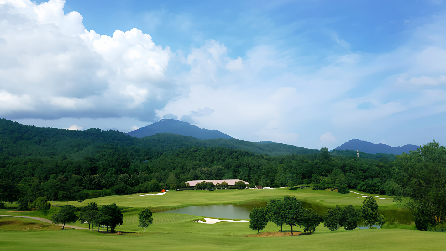 99 East Golf Club