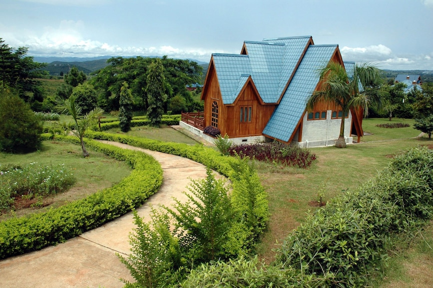 Aye Thar Yar Golf Resort