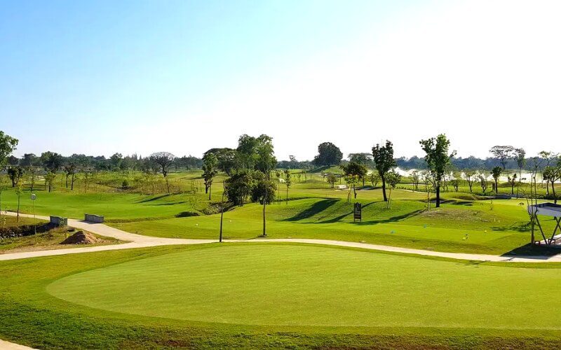 Historical Yangon Golf Mini Break