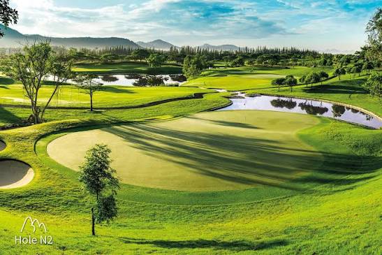 Black Mountain Golf Club