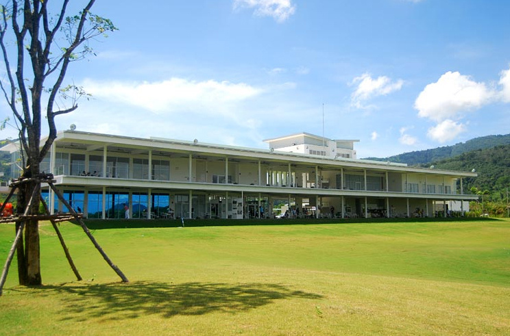 Phunaka Golf Course & Academy