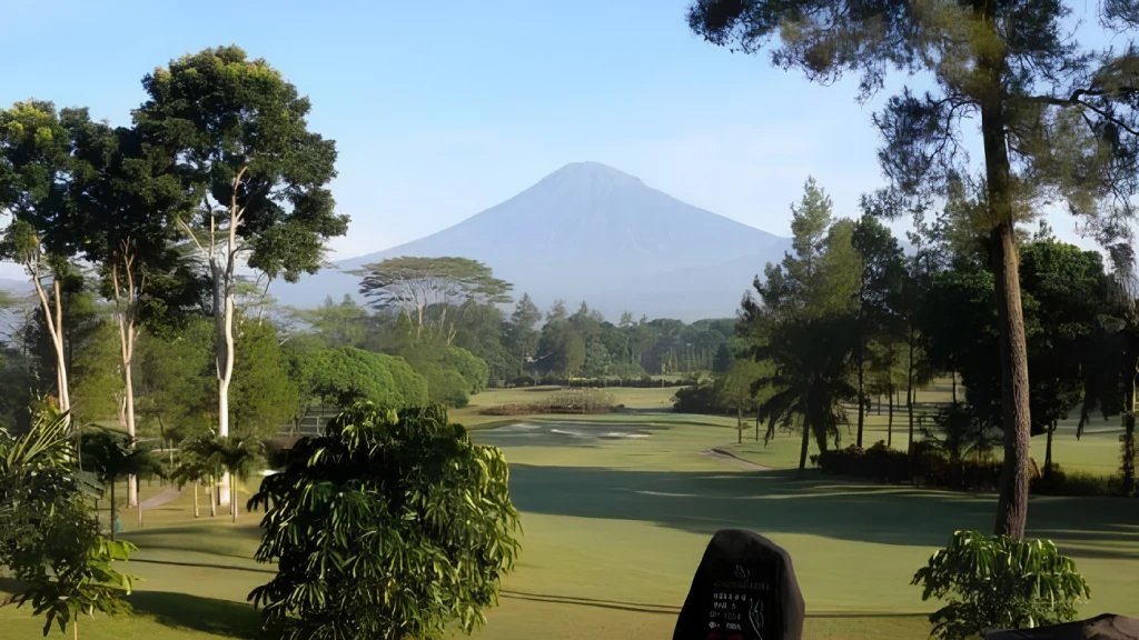 Borobudur International Golf & Country Club